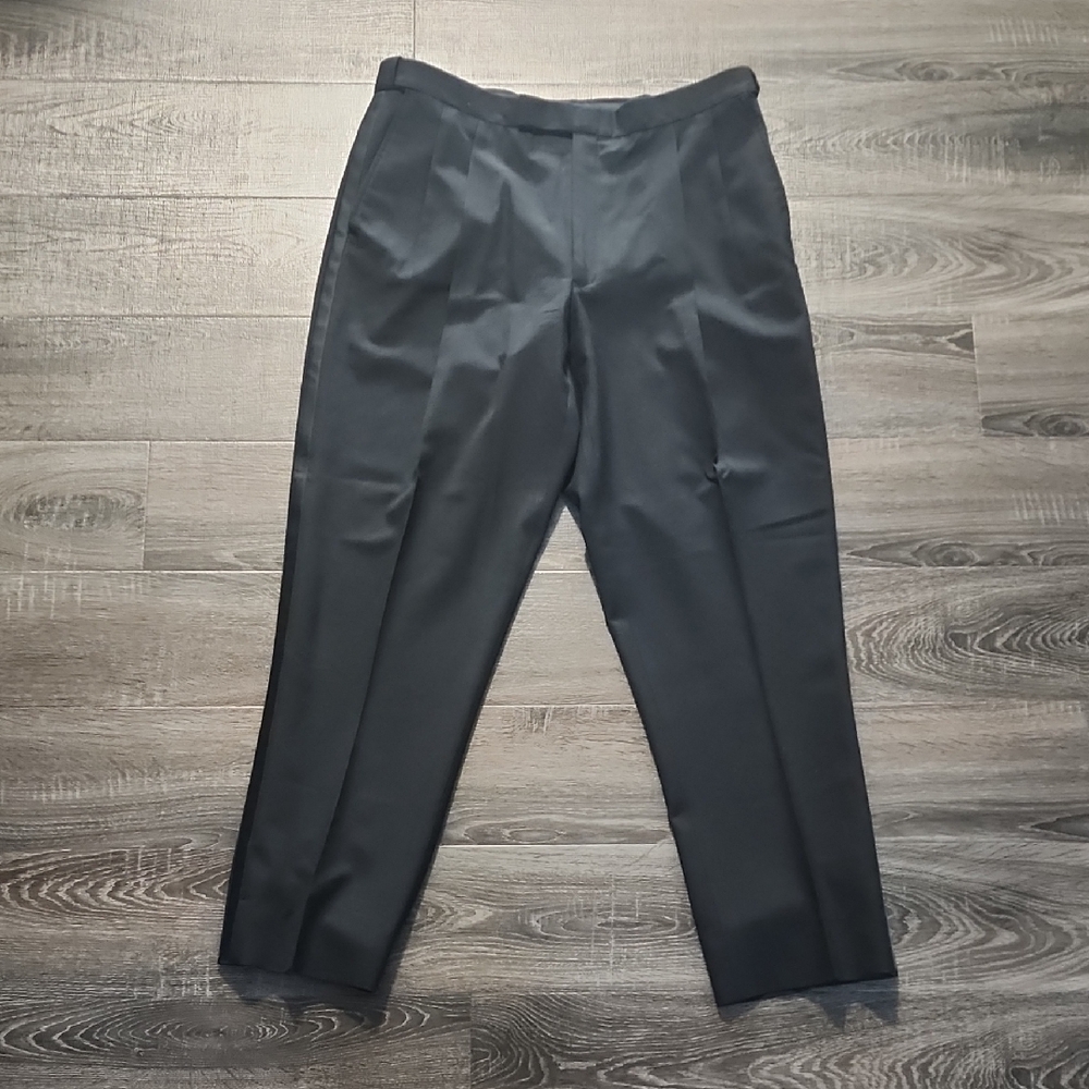 🎉 Classic Black Tuexdo Pants 🎉